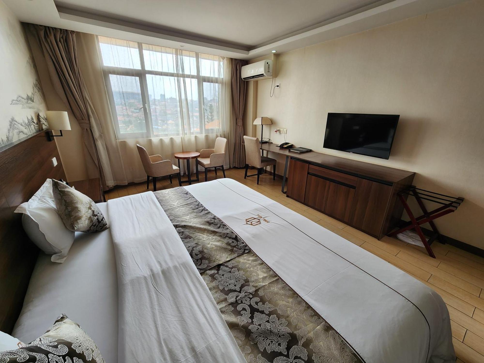 Dmall Hotel Κιγκάλι Εξωτερικό φωτογραφία