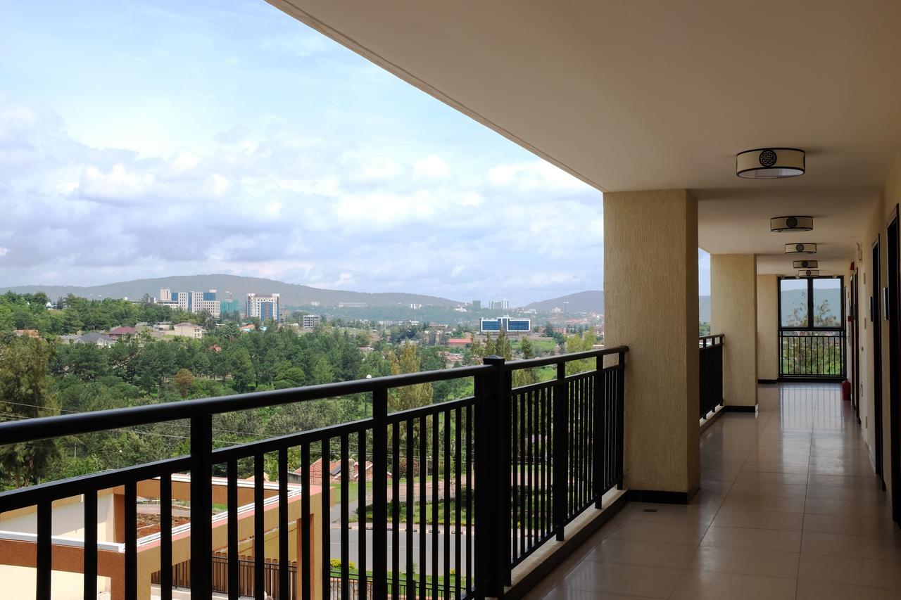 Dmall Hotel Κιγκάλι Εξωτερικό φωτογραφία